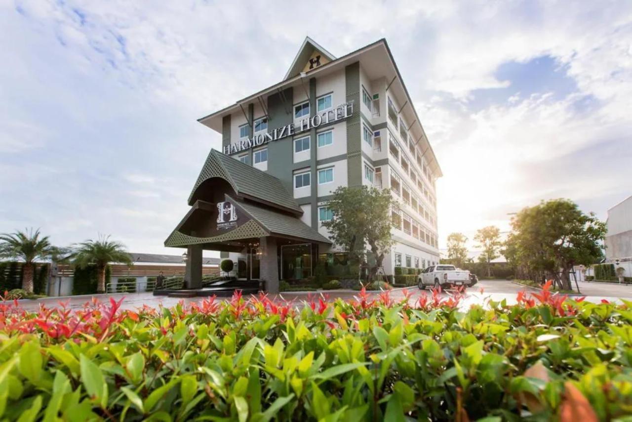 Harmonize Hotel- Sha Extra Plus Chiang Mai Luaran gambar