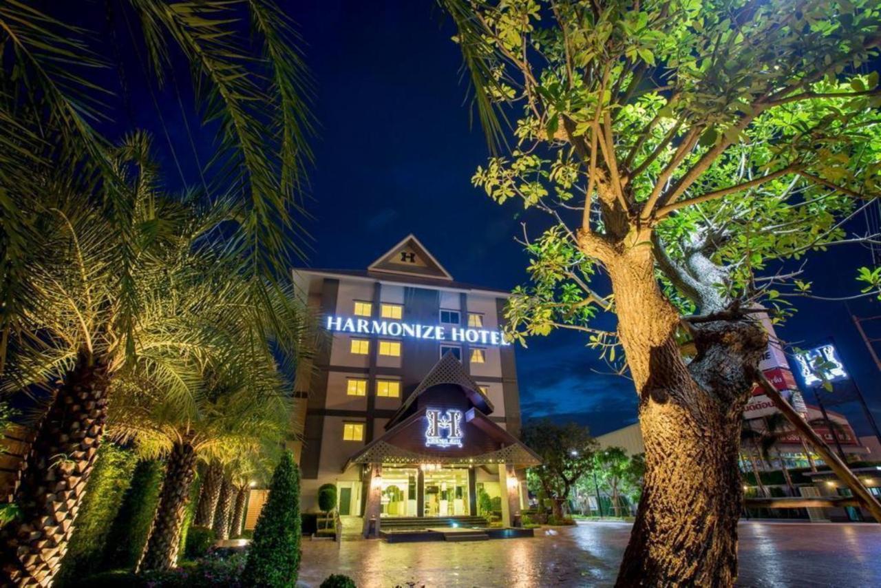 Harmonize Hotel- Sha Extra Plus Chiang Mai Luaran gambar